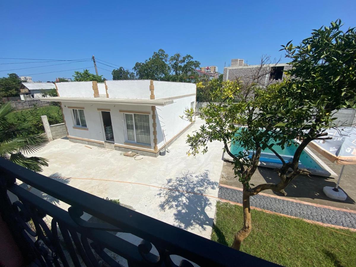 Villa Jakos Paradise Batumi Exterior photo